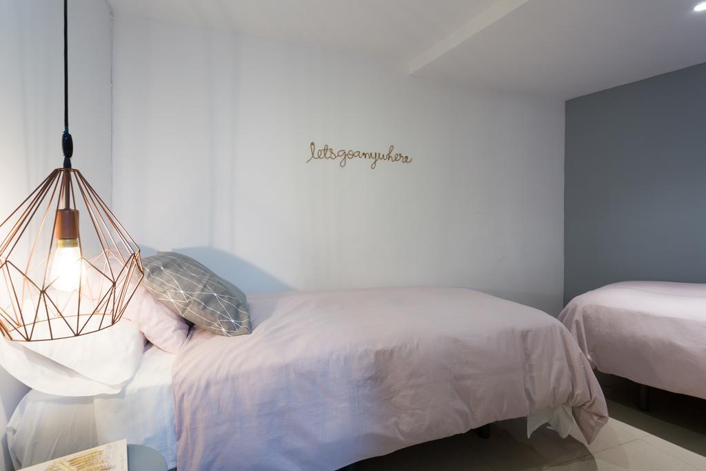 Apartamentos Diaber Gerona 22 Sevilla Kültér fotó